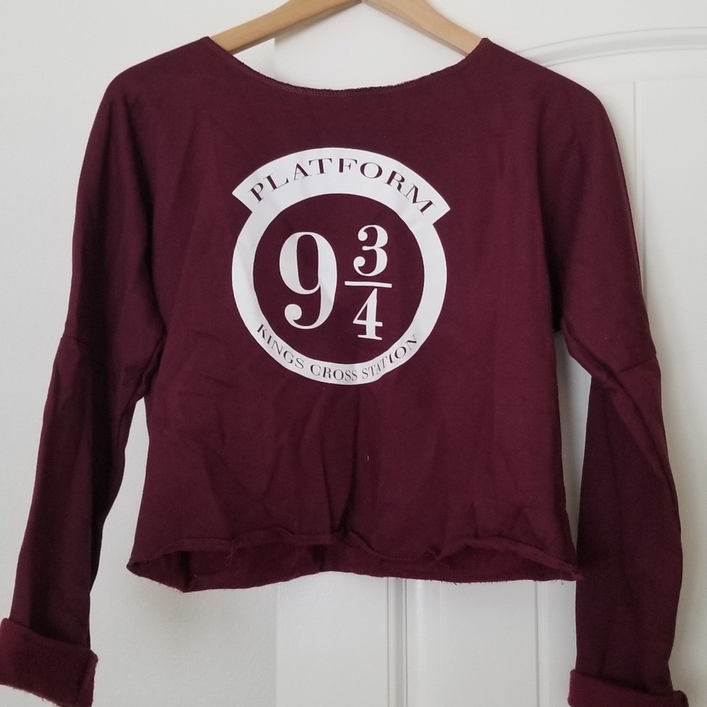 Crop sweater